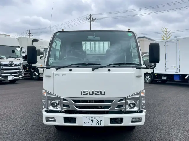 いすゞ エルフ 2RG-NJR88AD(2WD)の写真2
