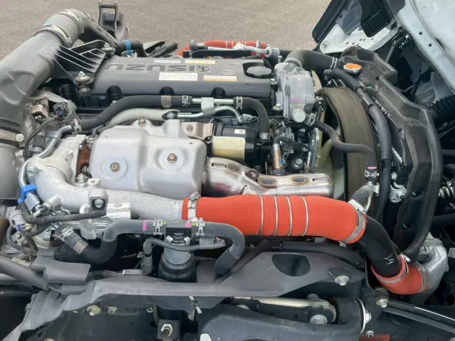 いすゞ エルフ 2RG-NJR88AD(2WD)の写真36