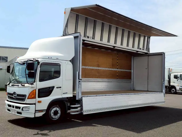 日野 レンジャー QKG-FE7JPAG(2WD)の写真1