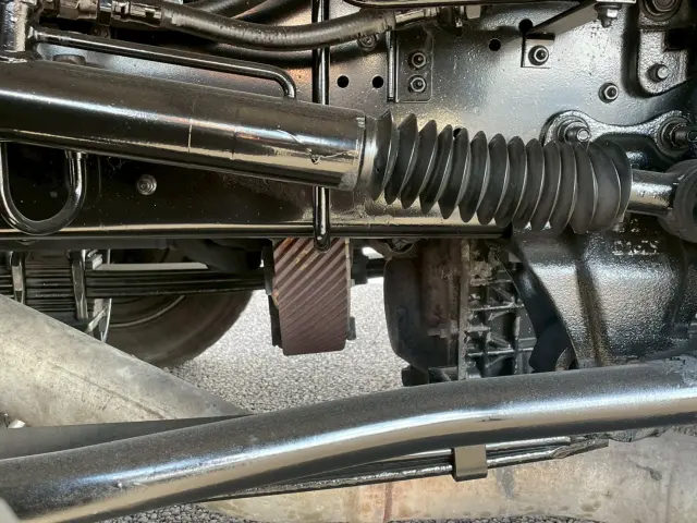 いすゞ ギガ QKG-CYJ77A(8x4)の写真32