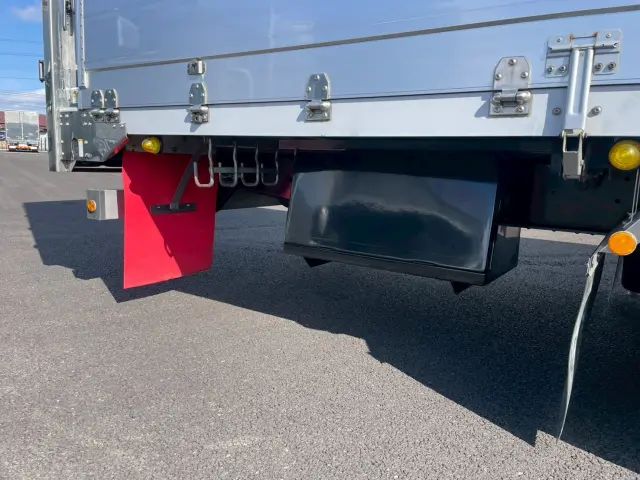 いすゞ ギガ QKG-CYJ77A(8x4)の写真39