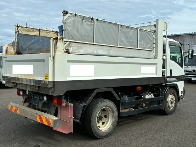 いすゞ フォワード 2RG-FTR90U2(2WD)の写真4