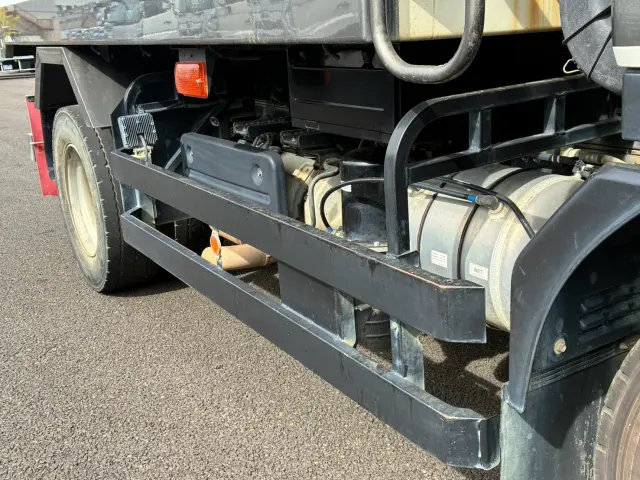 いすゞ フォワード 2RG-FTR90U2(2WD)の写真34