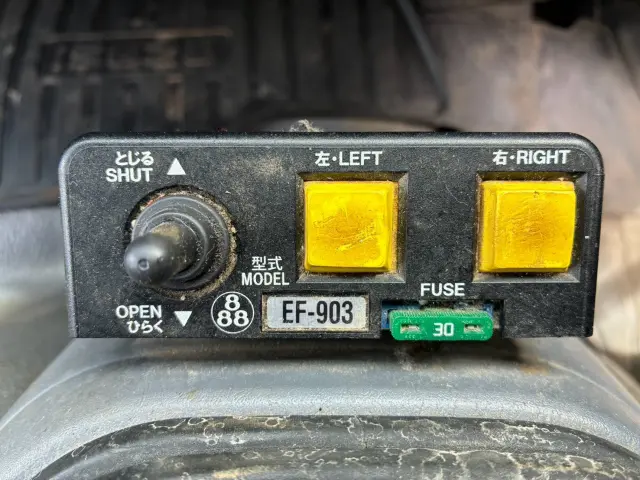 いすゞ フォワード 2RG-FTR90U2(2WD)の写真43