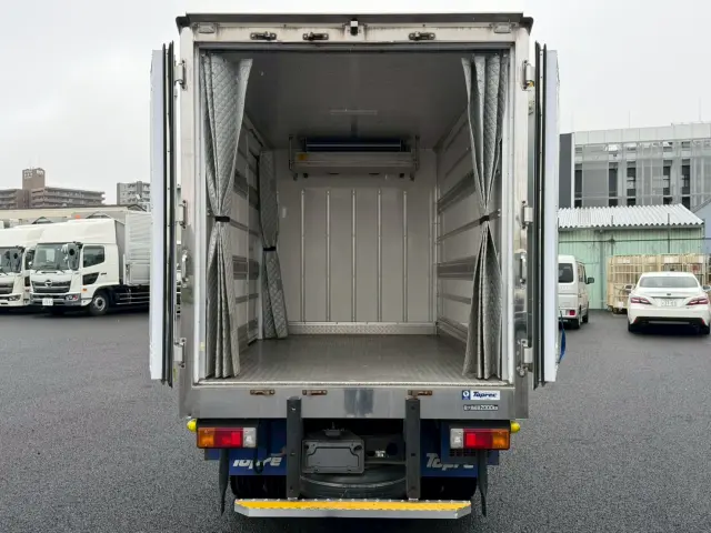 日野 デュトロ 2KG-XZU675M(4WD)の写真15
