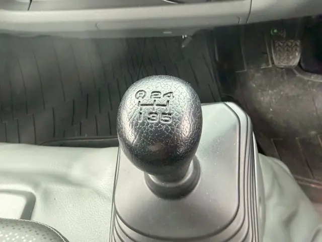 日野 デュトロ 2KG-XZU675M(4WD)の写真44