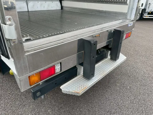 日野 デュトロ TKG-XZU710M(2WD)の写真15