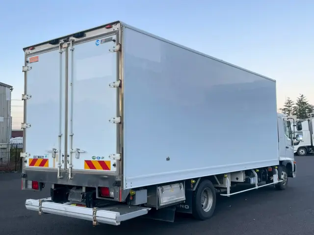 日野 レンジャー 2KG-FD2ABG(2WD)の写真4