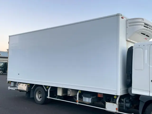 日野 レンジャー 2KG-FD2ABG(2WD)の写真8