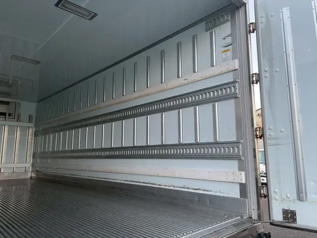 日野 レンジャー 2KG-FD2ABG(2WD)の写真12