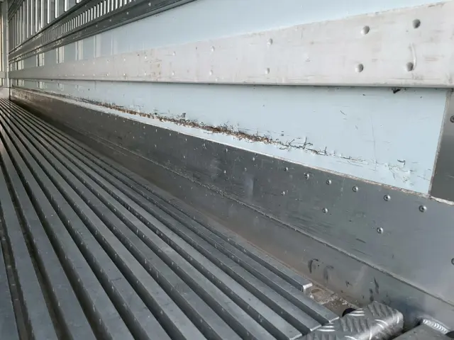 日野 レンジャー 2KG-FD2ABG(2WD)の写真13