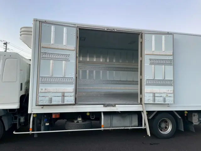 日野 レンジャー 2KG-FD2ABG(2WD)の写真17