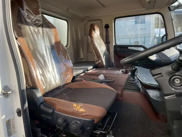 日野 レンジャー 2KG-FD2ABG(2WD)の写真39