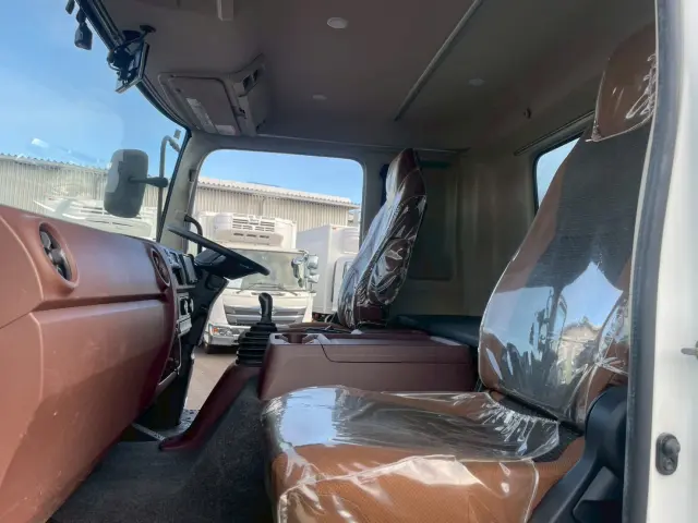 日野 レンジャー 2KG-FD2ABG(2WD)の写真41