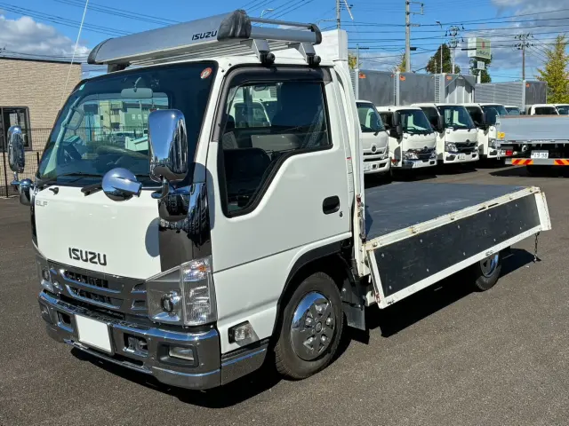 いすゞ エルフ 2RG-NJR88A(2WD)の写真12