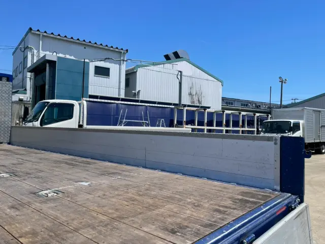 いすゞ フォワード 2RG-FTR90V2(2WD)の写真13