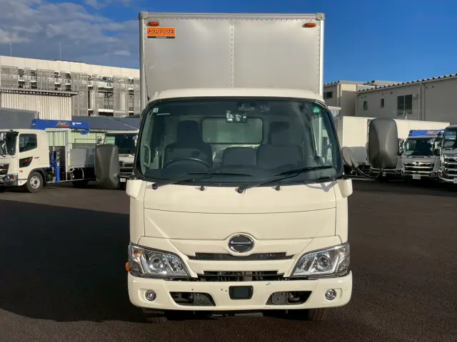 日野 デュトロ 2RG-XZU655M(2WD)の写真2