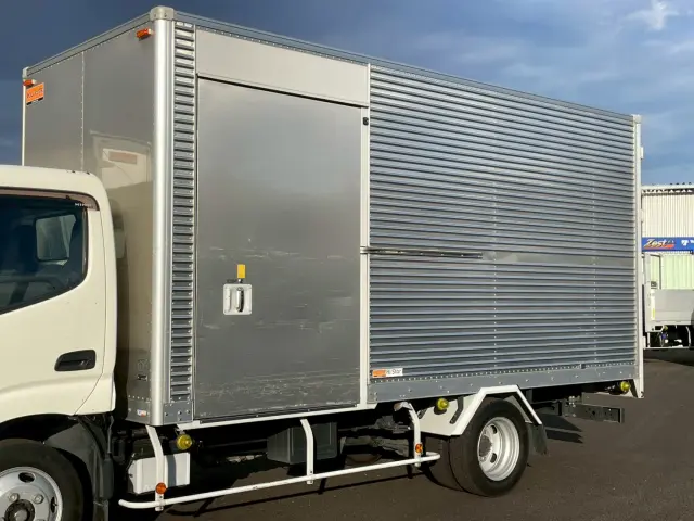 日野 デュトロ 2RG-XZU655M(2WD)の写真7