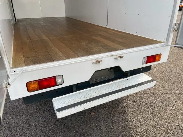 日野 デュトロ 2RG-XZU655M(2WD)の写真13