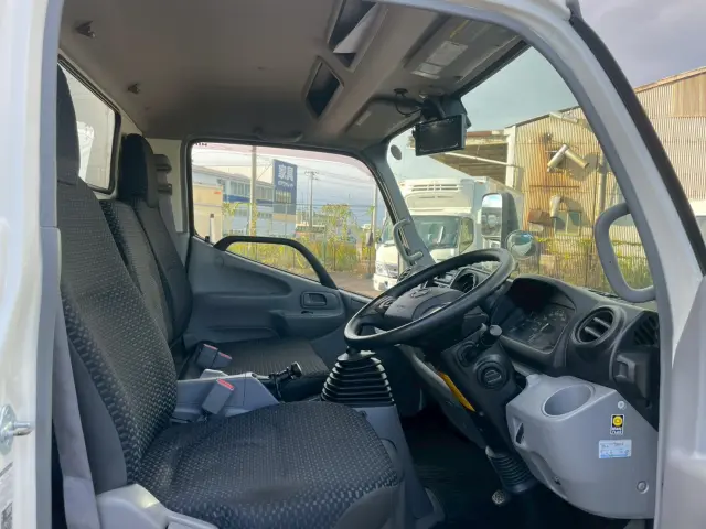 日野 デュトロ 2RG-XZU655M(2WD)の写真30