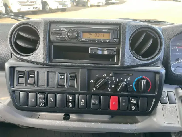 日野 デュトロ 2RG-XZU655M(2WD)の写真36