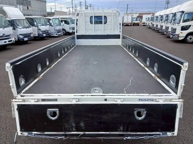 トヨタ ダイナ 2RG-XZU655(2WD)の写真9