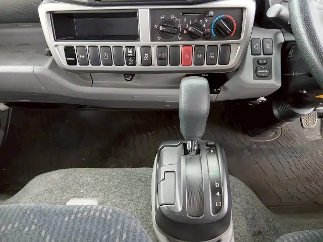 トヨタ ダイナ 2RG-XZU655(2WD)の写真27