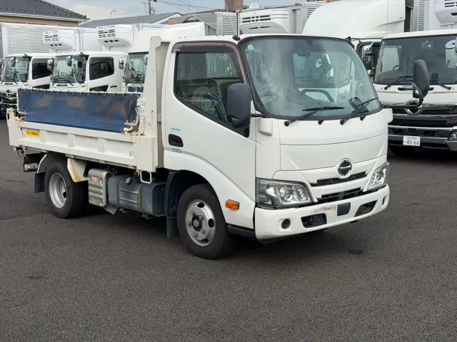 日野 デュトロ 2RG-XZC600T(2WD)の写真3