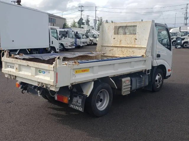 日野 デュトロ 2RG-XZC600T(2WD)の写真4
