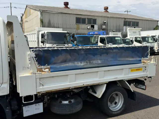 日野 デュトロ 2RG-XZC600T(2WD)の写真8