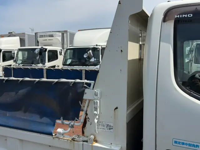 日野 デュトロ 2RG-XZC600T(2WD)の写真10