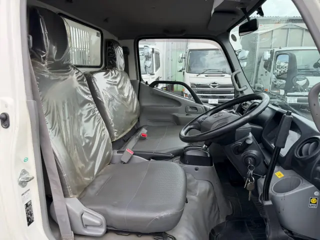 日野 デュトロ 2RG-XZC600T(2WD)の写真41