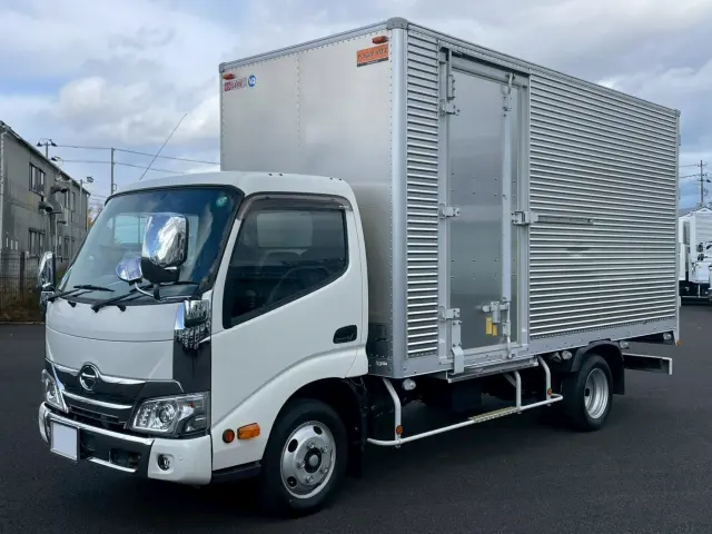 日野 デュトロ 2RG-XZU655M(2WD)の写真1