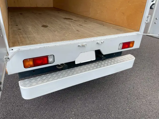 日野 デュトロ 2RG-XZU655M(2WD)の写真13