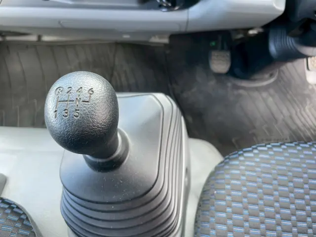 日野 デュトロ 2RG-XZU655M(2WD)の写真36