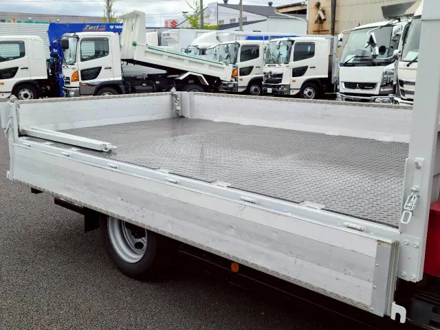 日野 デュトロ 2RG-XZU712M(2WD)の写真25