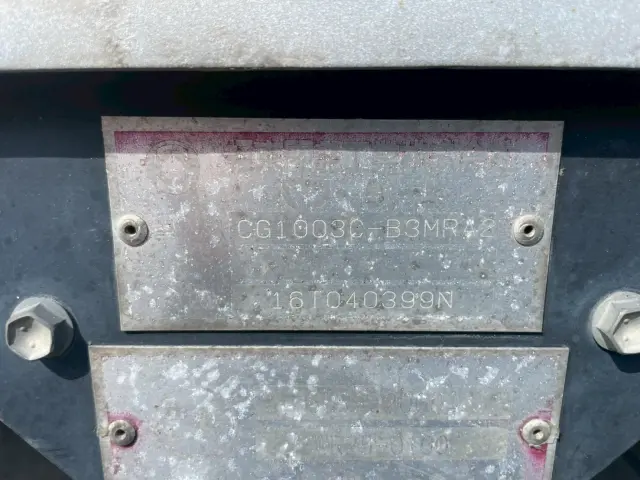 日野 プロフィア QPG-FR1AEXEJ(2WD)の写真34