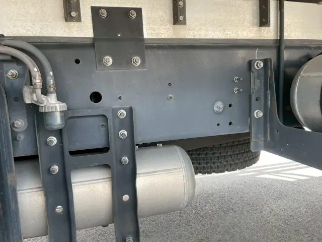 日野 プロフィア QPG-FR1AEXEJ(2WD)の写真37