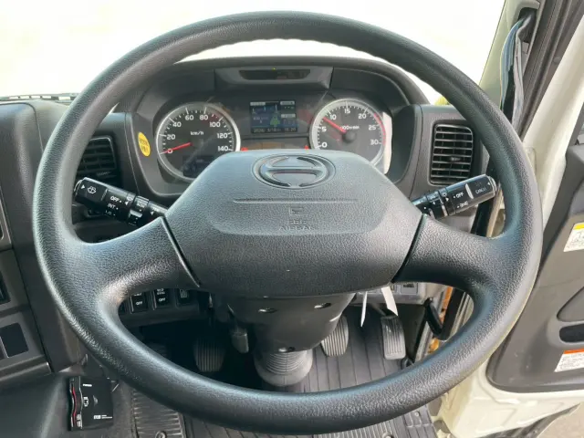 日野 プロフィア QPG-FR1AEXEJ(2WD)の写真47