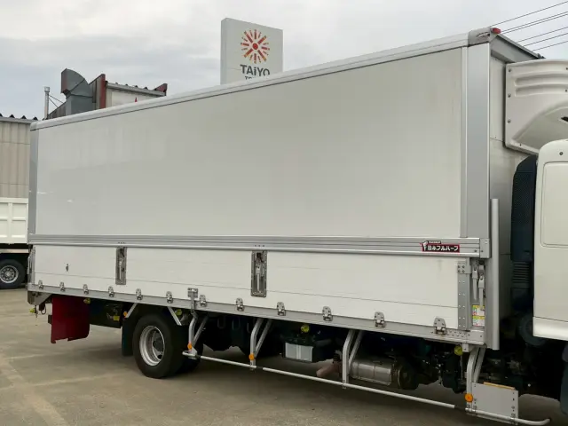 日野 レンジャー 2KG-FD2ABA(2WD)の写真9