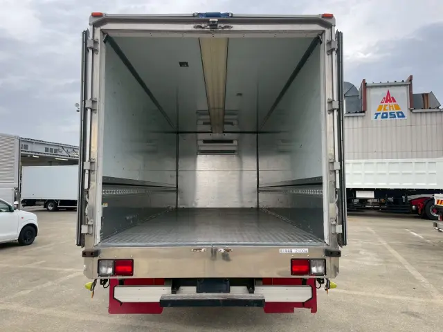 日野 レンジャー 2KG-FD2ABA(2WD)の写真10