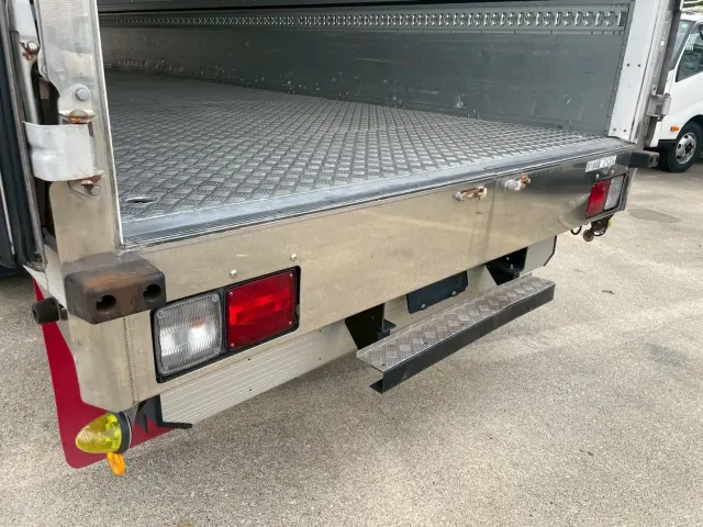 日野 レンジャー 2KG-FD2ABA(2WD)の写真15