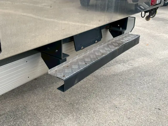 日野 レンジャー 2KG-FD2ABA(2WD)の写真24