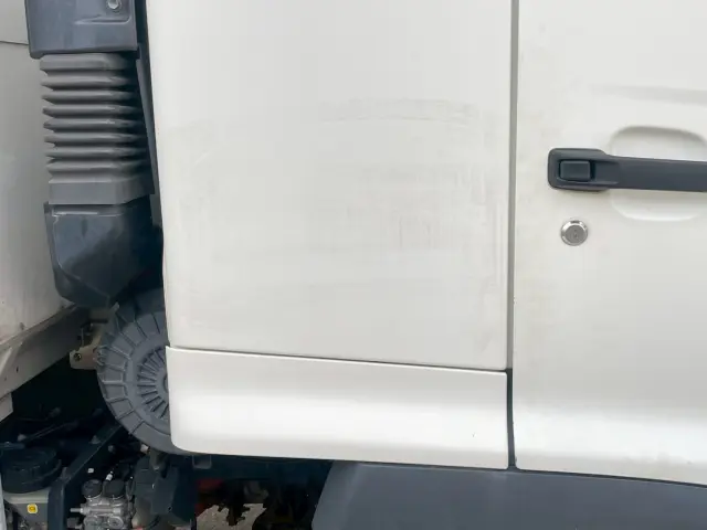 日野 レンジャー 2KG-FD2ABA(2WD)の写真28