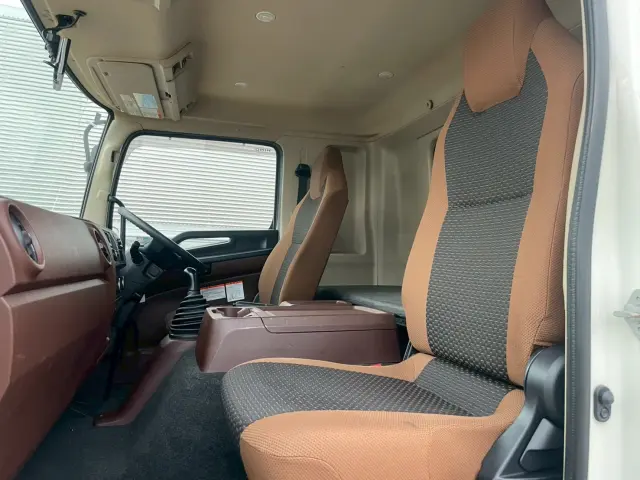 日野 レンジャー 2KG-FD2ABA(2WD)の写真39