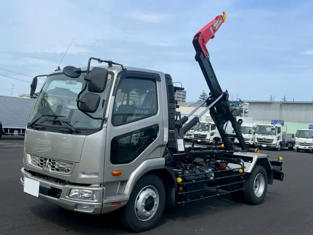三菱 ファイター 2KG-FK72FZ(2WD)の写真1