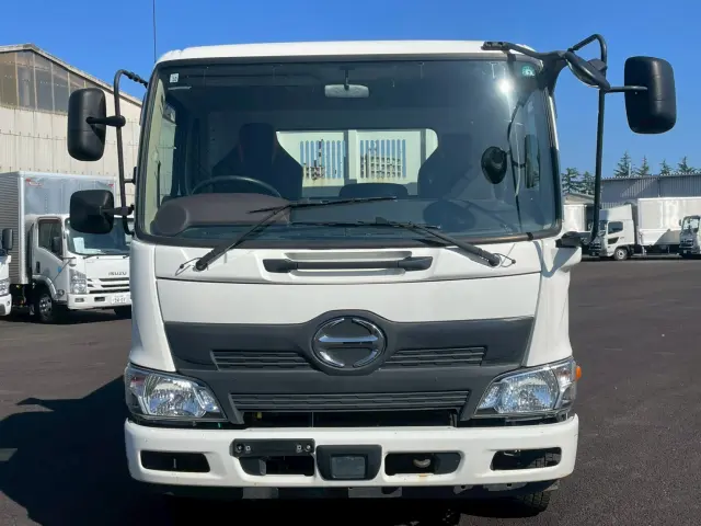 日野 レンジャー 2KG-FC2ABA(2WD)の写真2