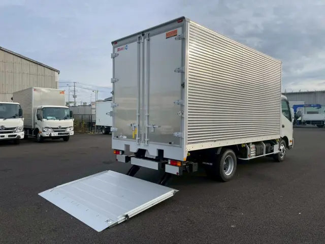 日野 デュトロ 2KG-XZU712M(2WD)の写真9