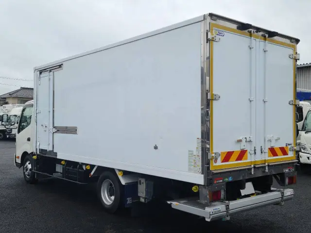 トヨタ ダイナ 2KG-XZU720(2WD)の写真6