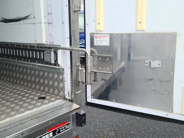 トヨタ ダイナ 2KG-XZU720(2WD)の写真19